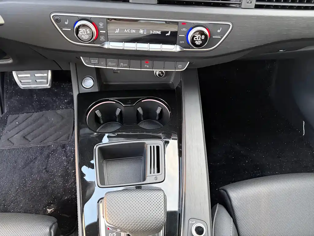 Audi A4L 2024