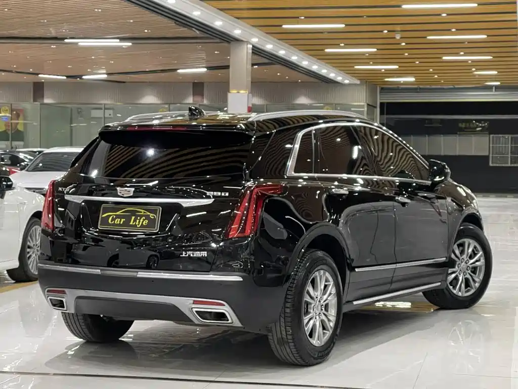 Cadillac XT5 2021 — фото 14