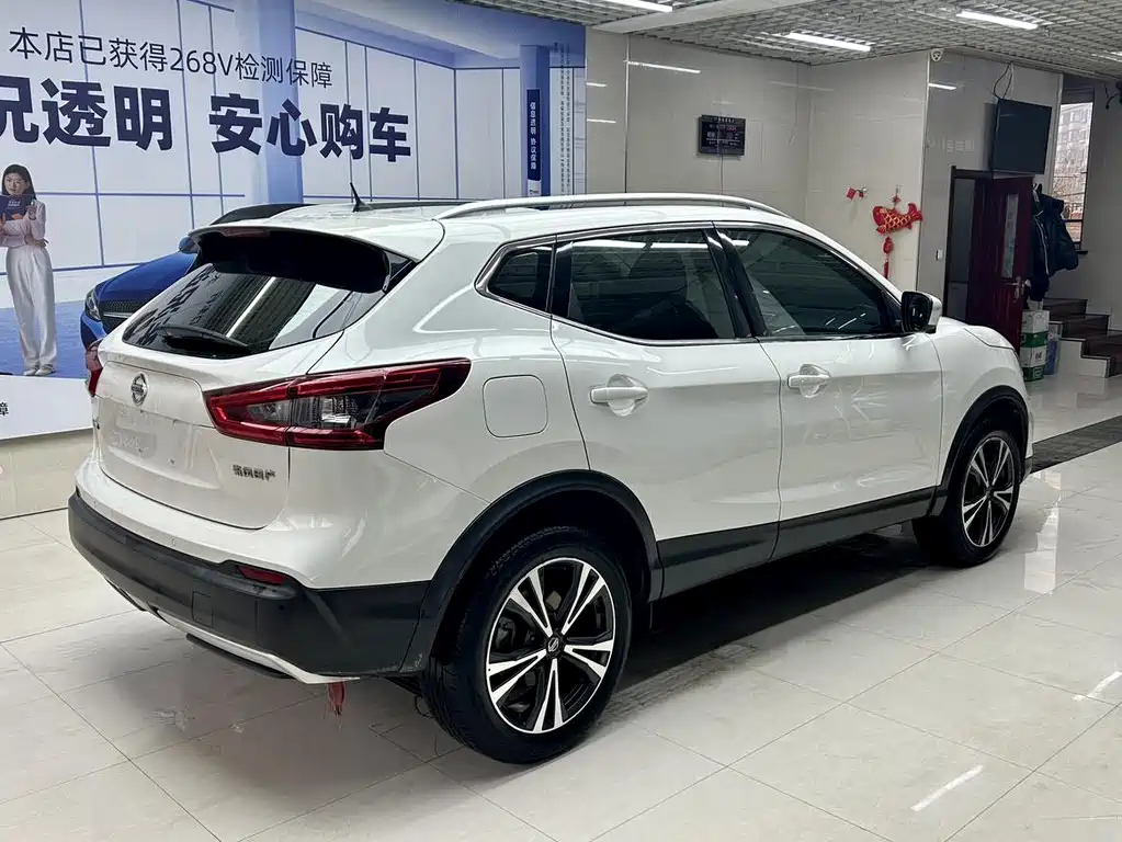 Nissan Qashqai 2022 — фото 4