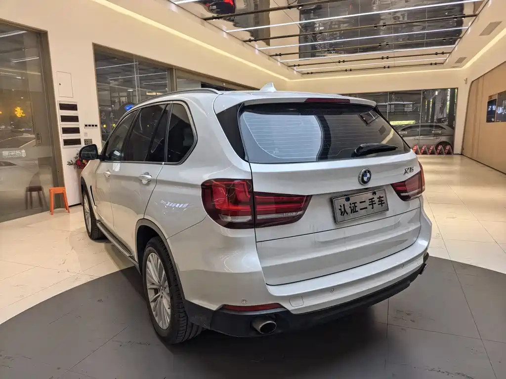 BMW X5 2014 — фото 4