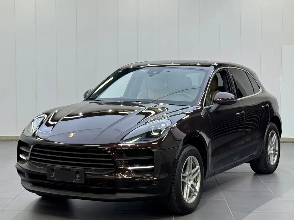 Porsche Macan 2020 — фото 1
