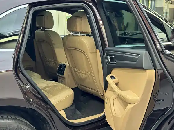 Porsche Macan 2020