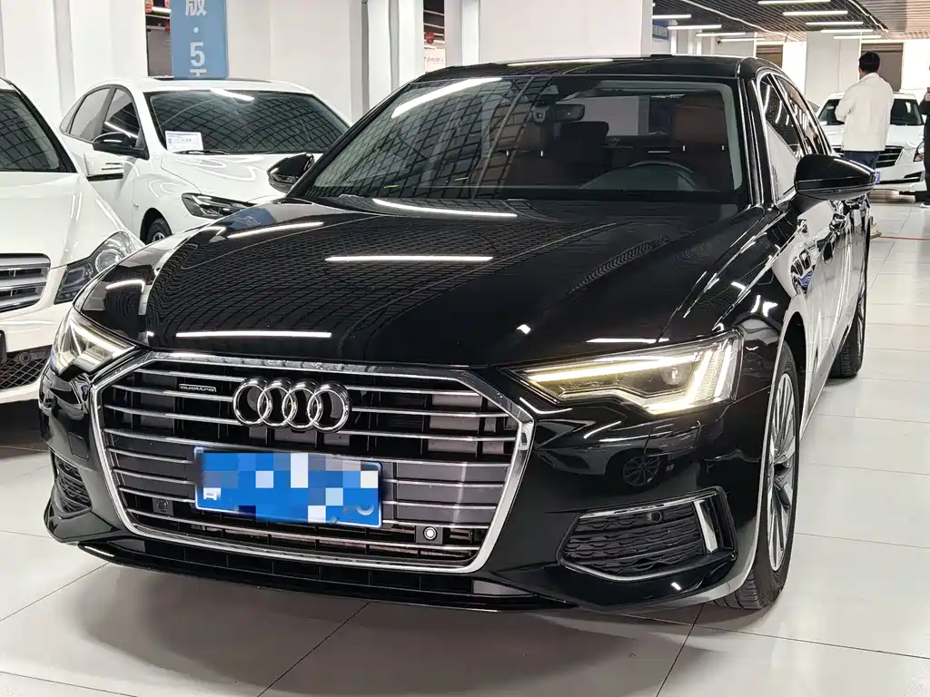 Audi A6L 2020 — фото 1