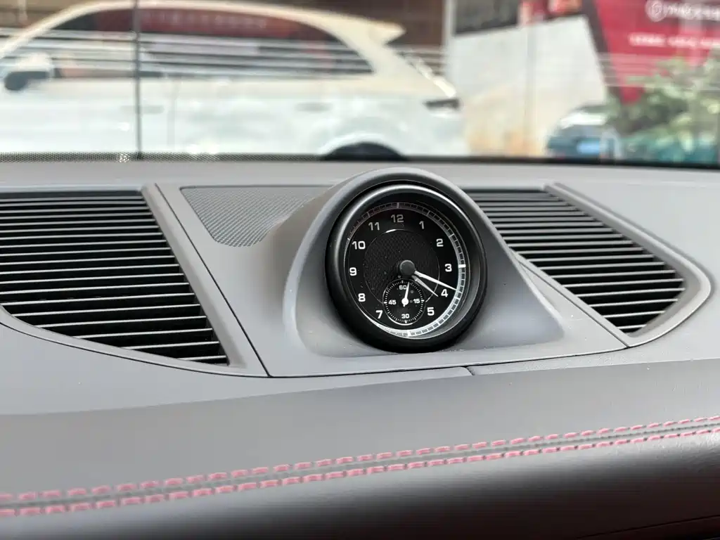 Porsche Macan 2023 — фото 18