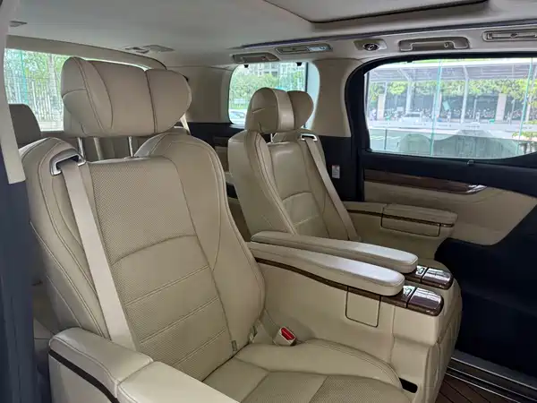 Toyota Alphard 2017