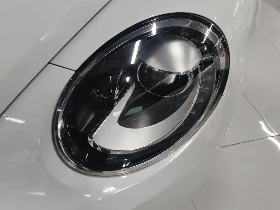 Volkswagen Beetle 2015