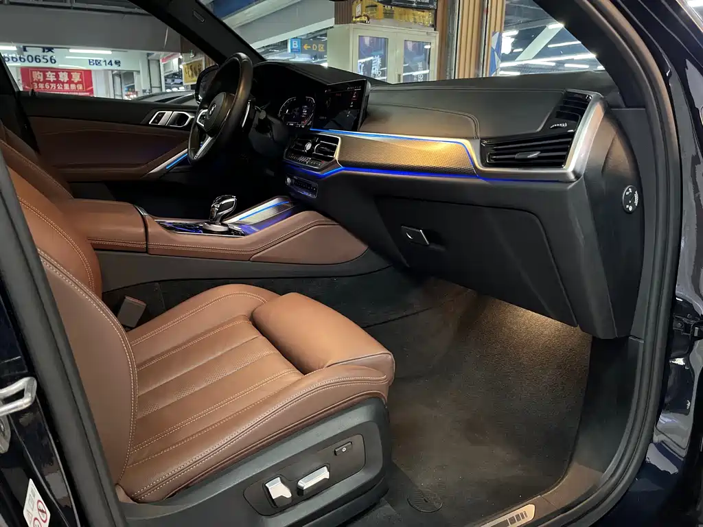 BMW X6 2021 — фото 15