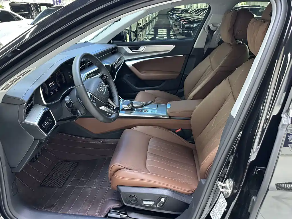 Audi A6L 2025