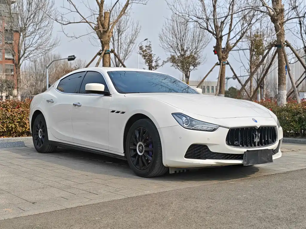 Maserati Ghibli 2016 — фото 3