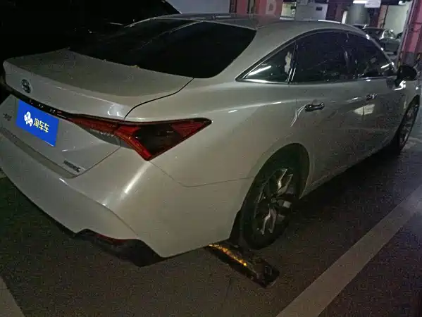 Toyota Avalon 2021