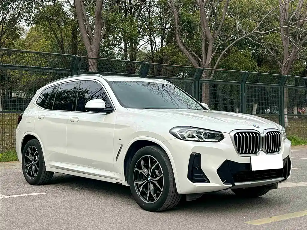 BMW X3 2022 — фото 9