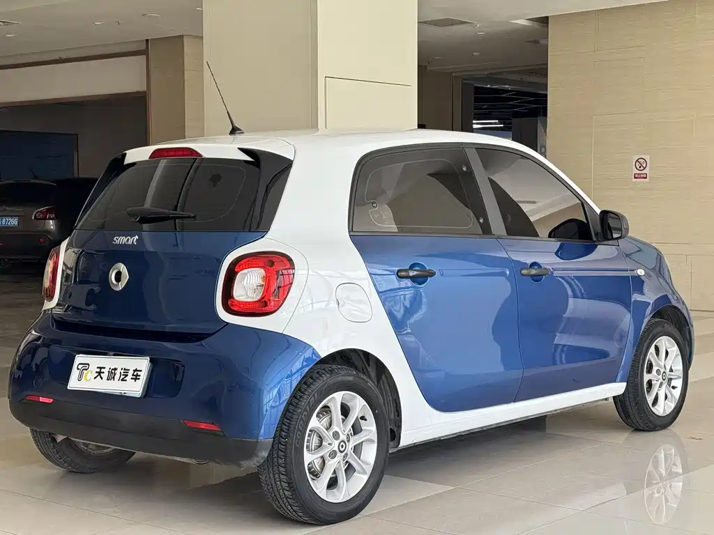smart Forfour 2016 — фото 13