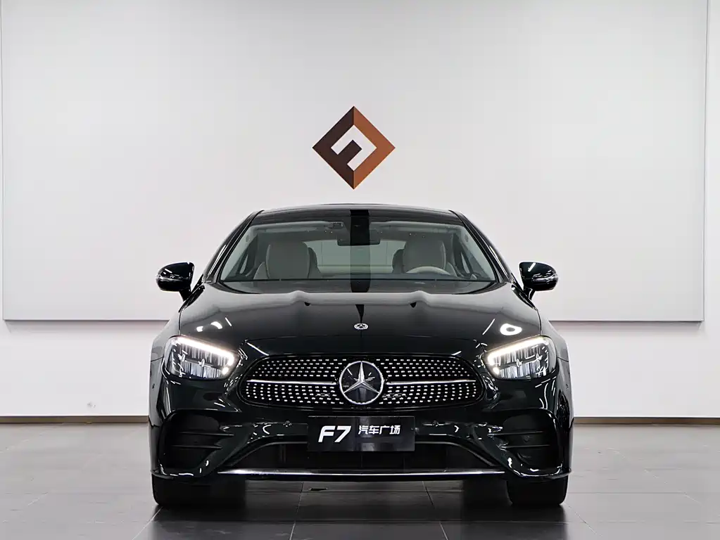 Mercedes-Benz E-Class 2023 — фото 2