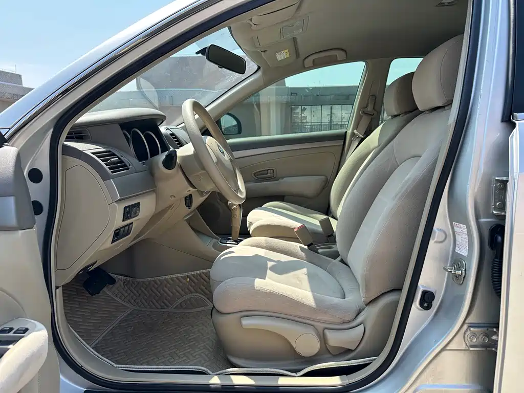 Nissan Sylphy 2013 — фото 9