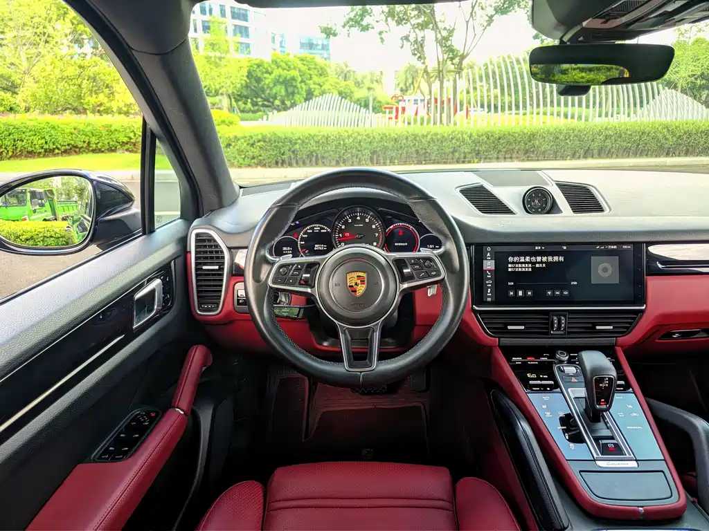 Porsche Cayenne 2018 — фото 6
