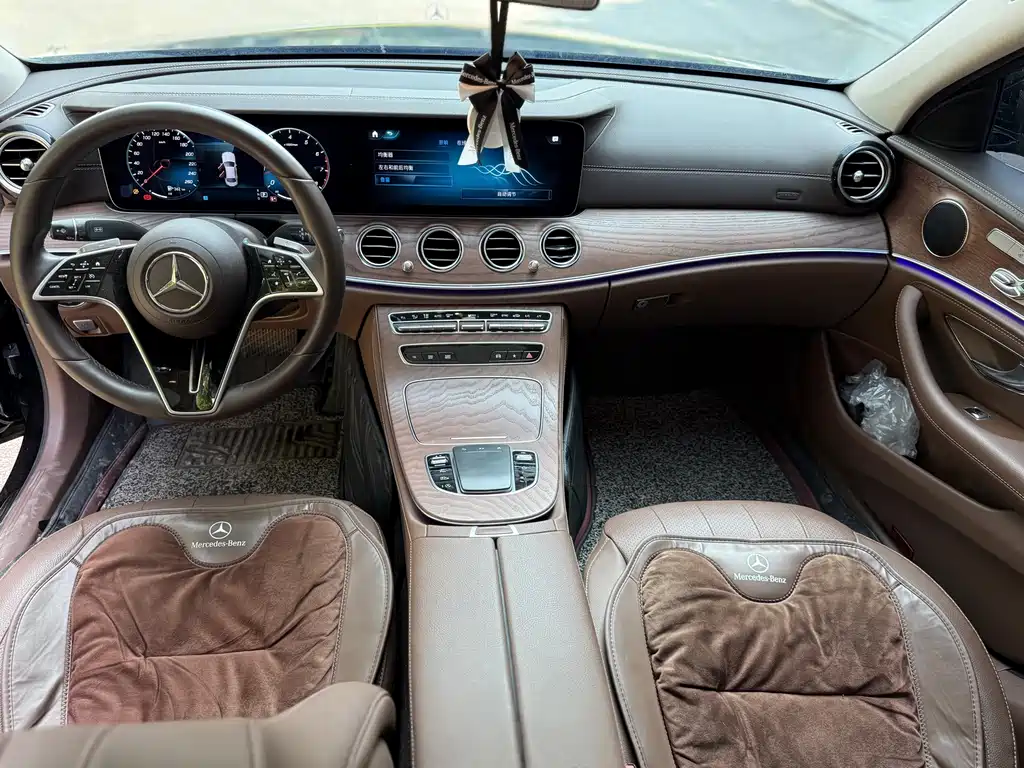 Mercedes-Benz E-Class 2023 — фото 5