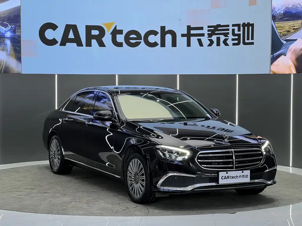 Mercedes-Benz E-Class 2023 — фото 3
