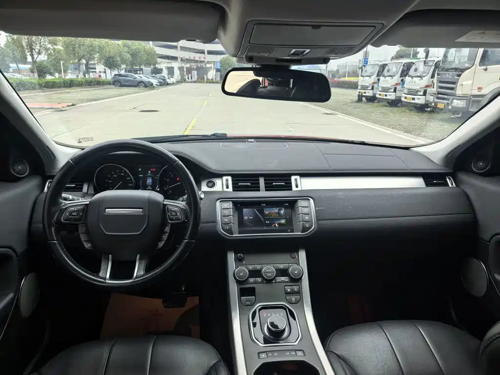 Land Rover Range Rover Evoque 2018 — фото 7