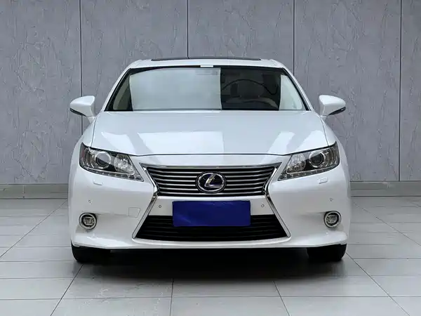 Lexus ES 2014