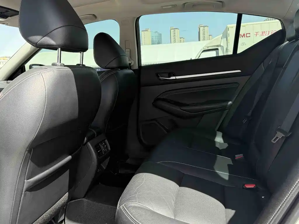Nissan Teana 2020