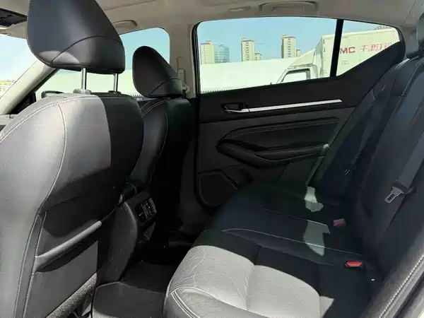 Nissan Teana 2020