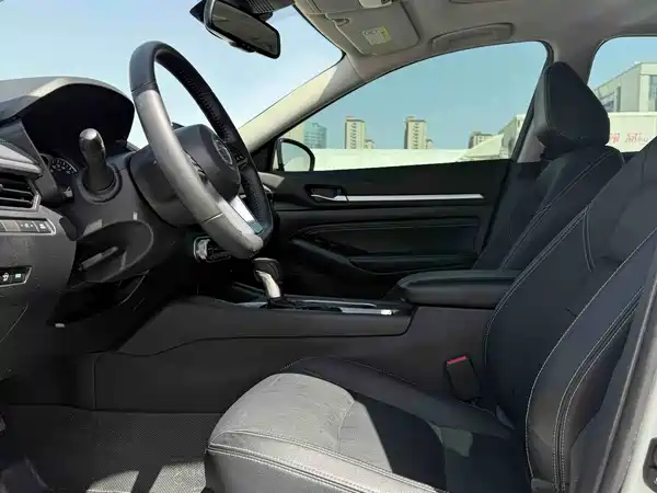 Nissan Teana 2020