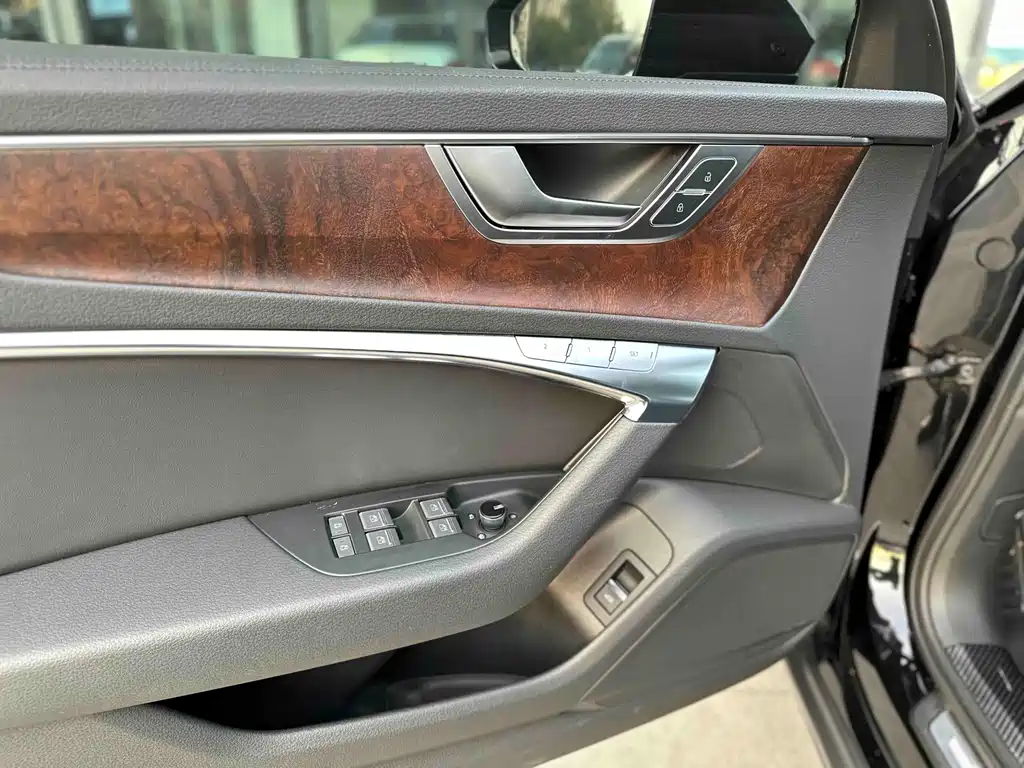 Audi A6 2020 — фото 19