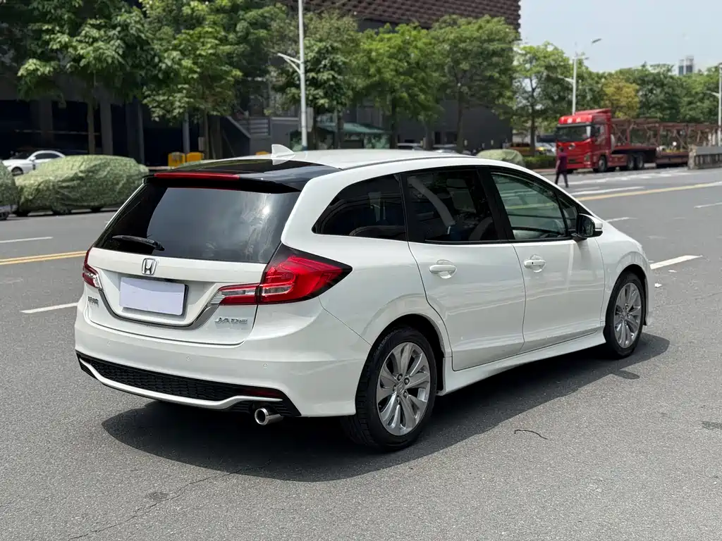 Honda Jade 2018 — фото 5
