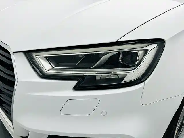 Audi A3 2019 — фото 18