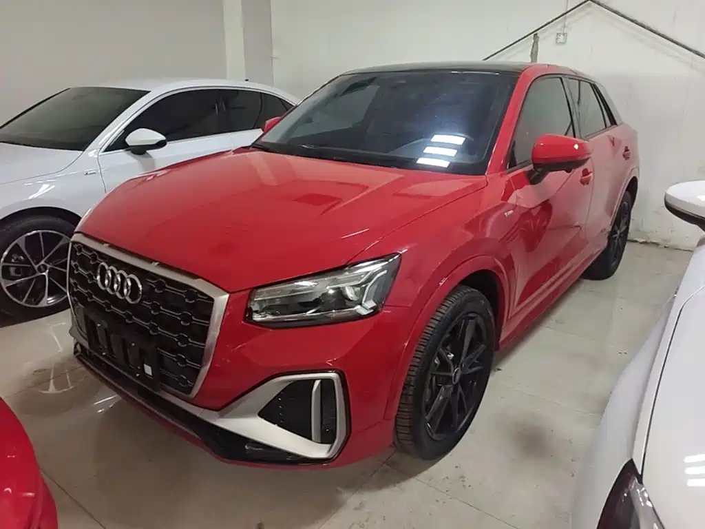 Audi Q2L 2023