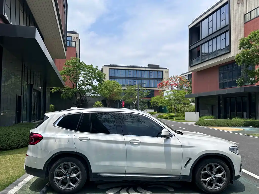 BMW X3 2021 — фото 10