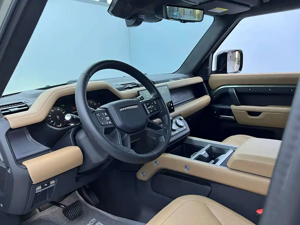 Land Rover Defender 2025 — фото 4