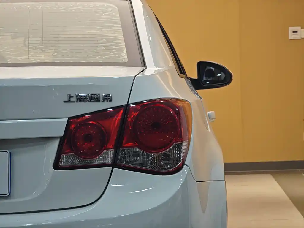 Chevrolet Cruze 2014 — фото 25