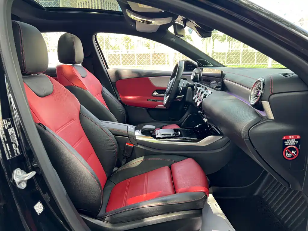 Mercedes-Benz A-Class AMG 2023 — фото 12