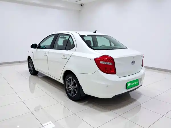 Chery E3 2015