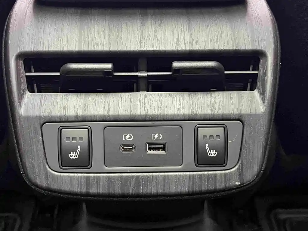 Nissan ARIYA 2022 — фото 16