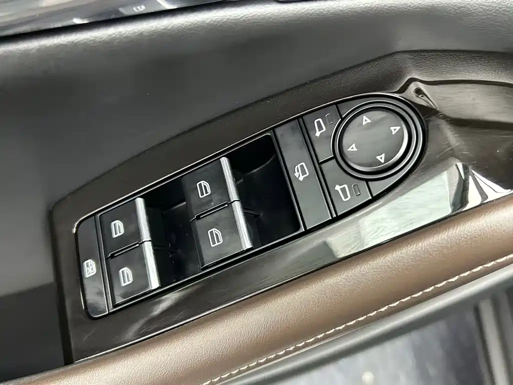 Mazda CX-30 2021 — фото 10