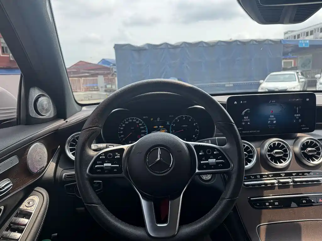 Mercedes-Benz GLC 2022 — фото 14