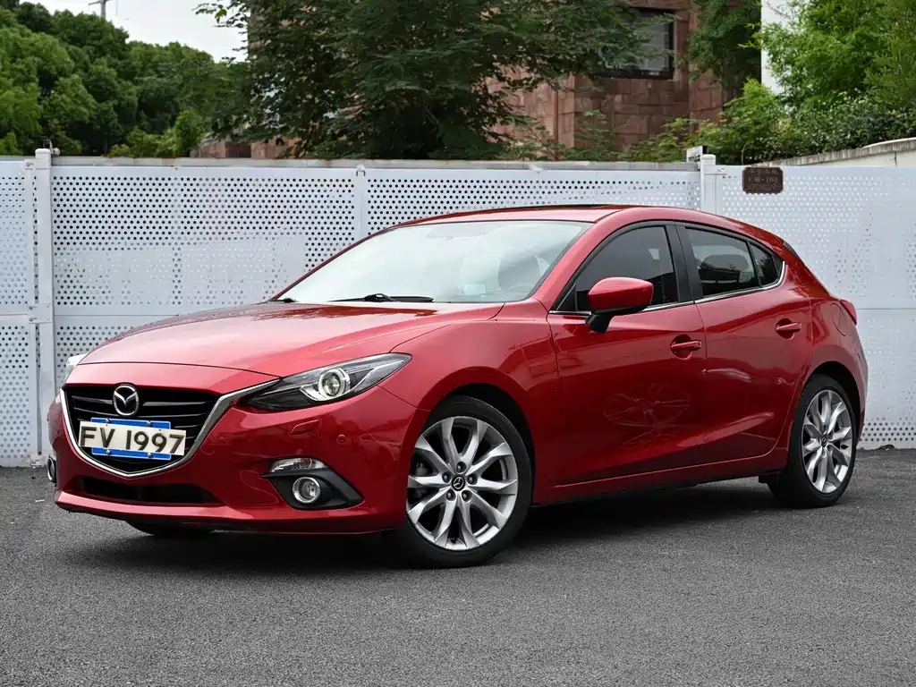 Mazda 3 Axela 2014