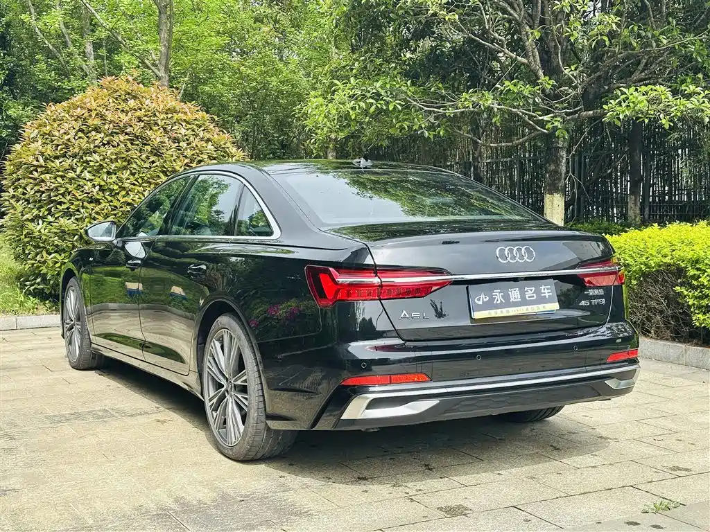 Audi A6L 2025 — фото 19