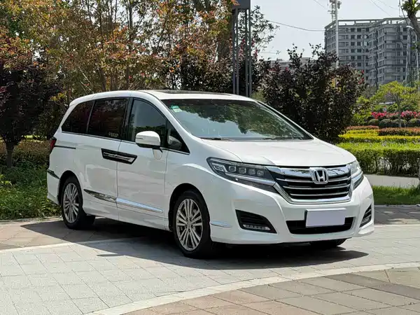 Honda Elysion 2018