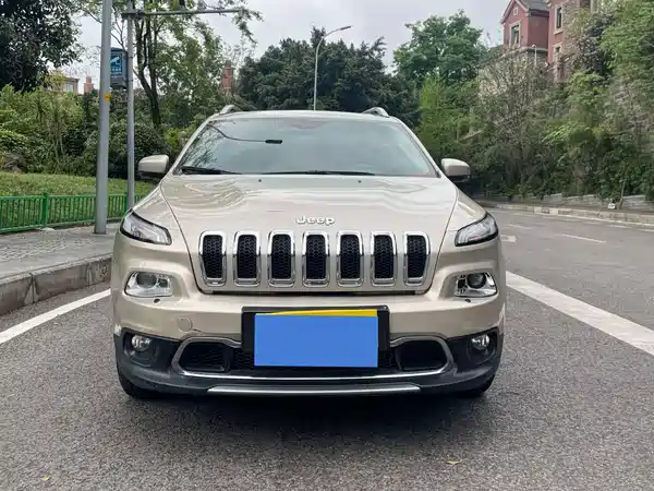 Jeep Cherokee 2015