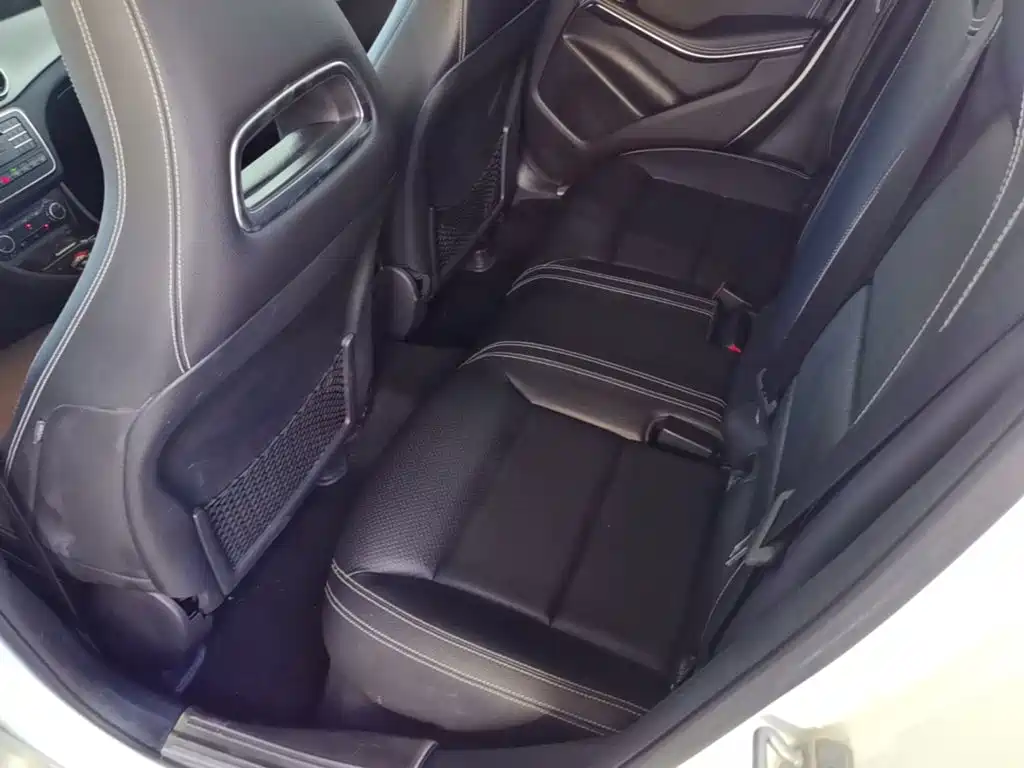 Mercedes-Benz GLA 2016 — фото 17