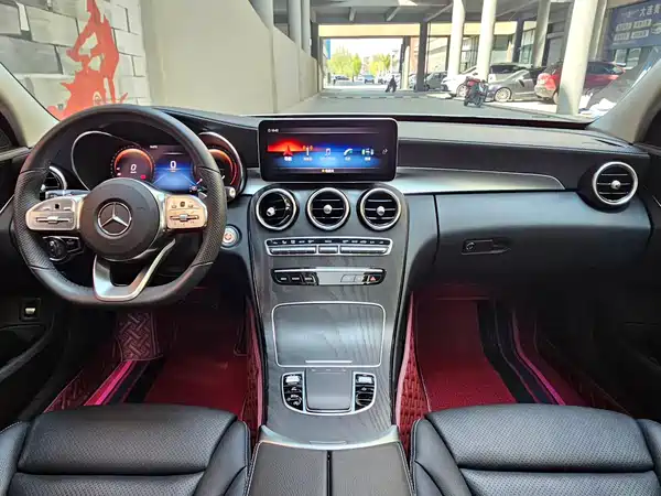 Mercedes-Benz C-Class 2021