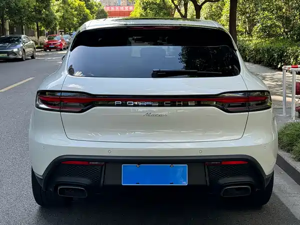 Porsche Macan 2023