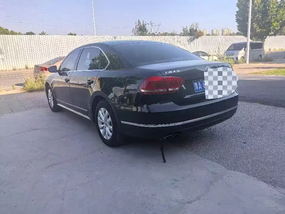 Volkswagen Passat 2015 — фото 8
