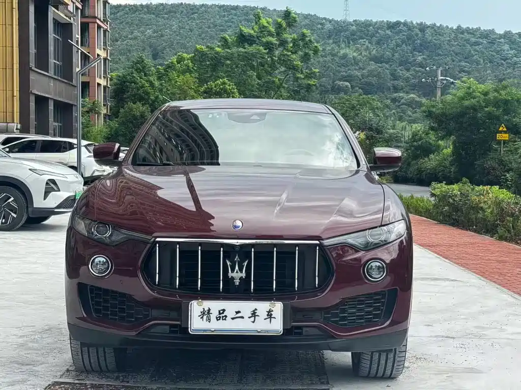 Maserati Levante 2019 — фото 2