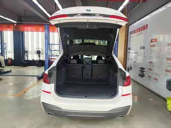 BMW 6 Series GT 2023