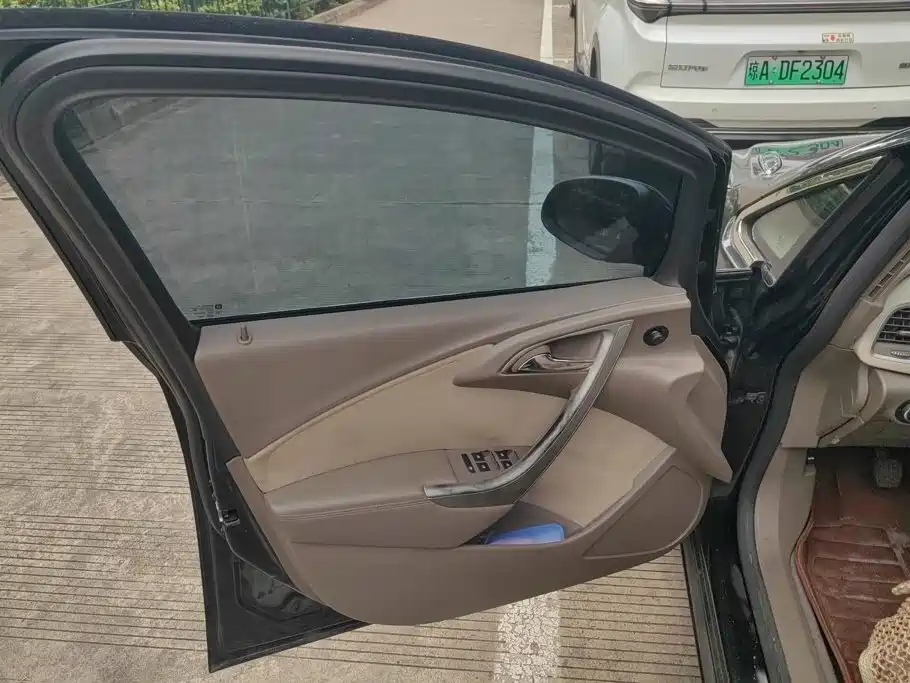 Buick Excelle 2014