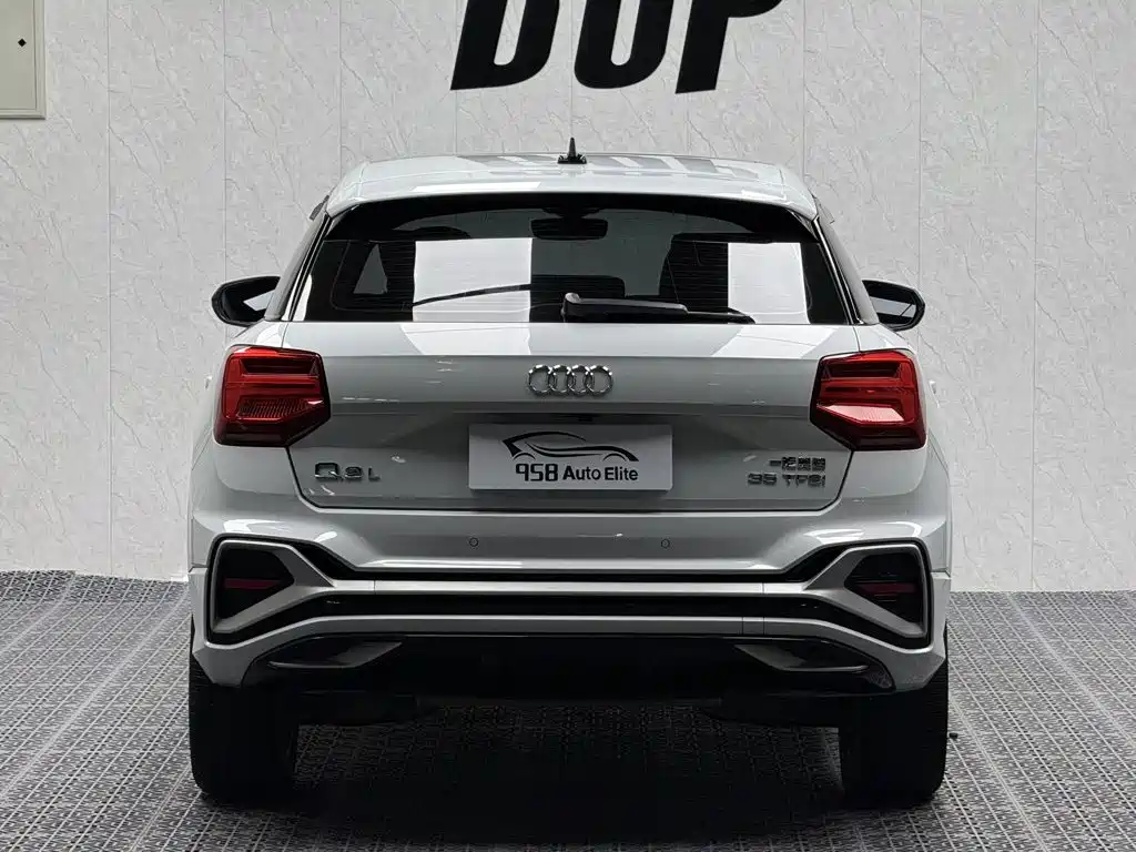 Audi Q2L 2022 — фото 11